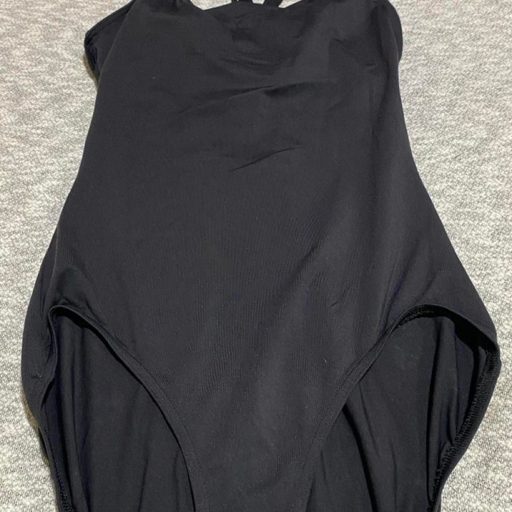 Black Capezio nylon & spandex leotard women XL. SKU-B871